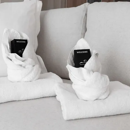 Charming - 2p - Sea View - Hébergement de vacances Antibes